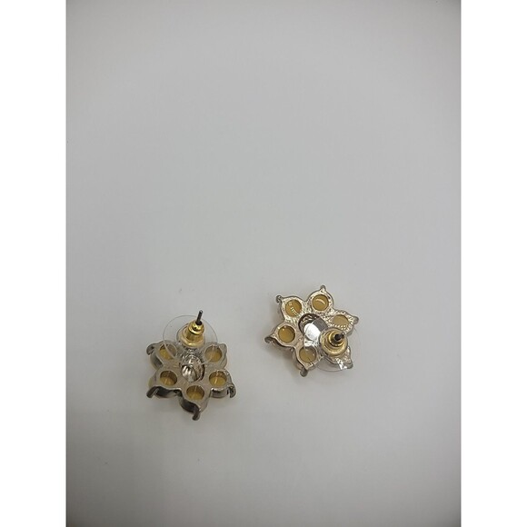 Vintage Earrings Pierced Stud Yellow Flower Jewelry Costume - Picture 16 of 16